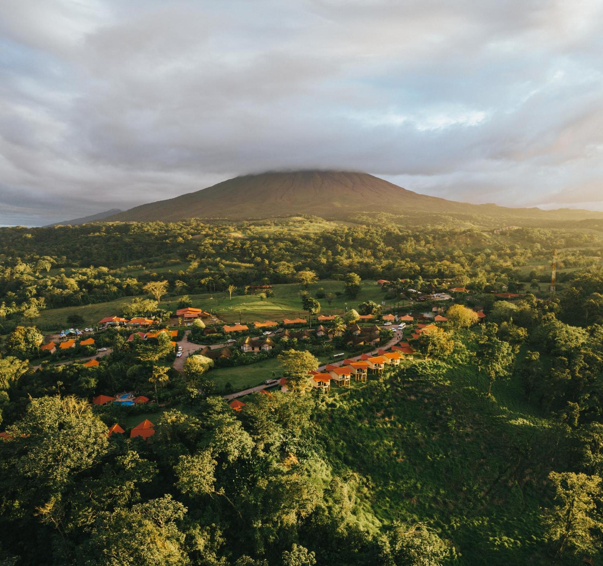 Montana De Fuego Mountain Resort & Spa La Fortuna Exterior foto